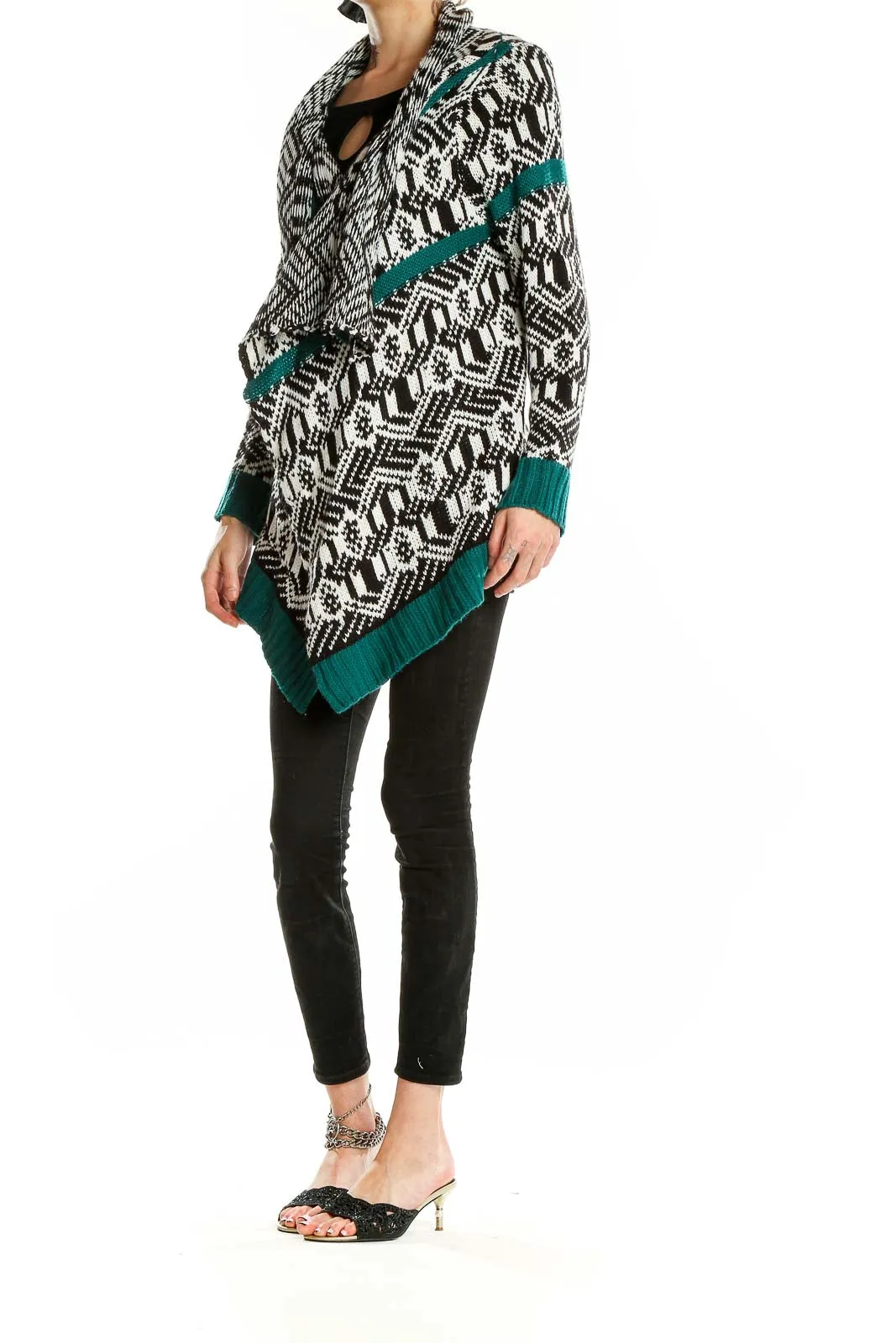Black and White Geometric Knit Cardigan