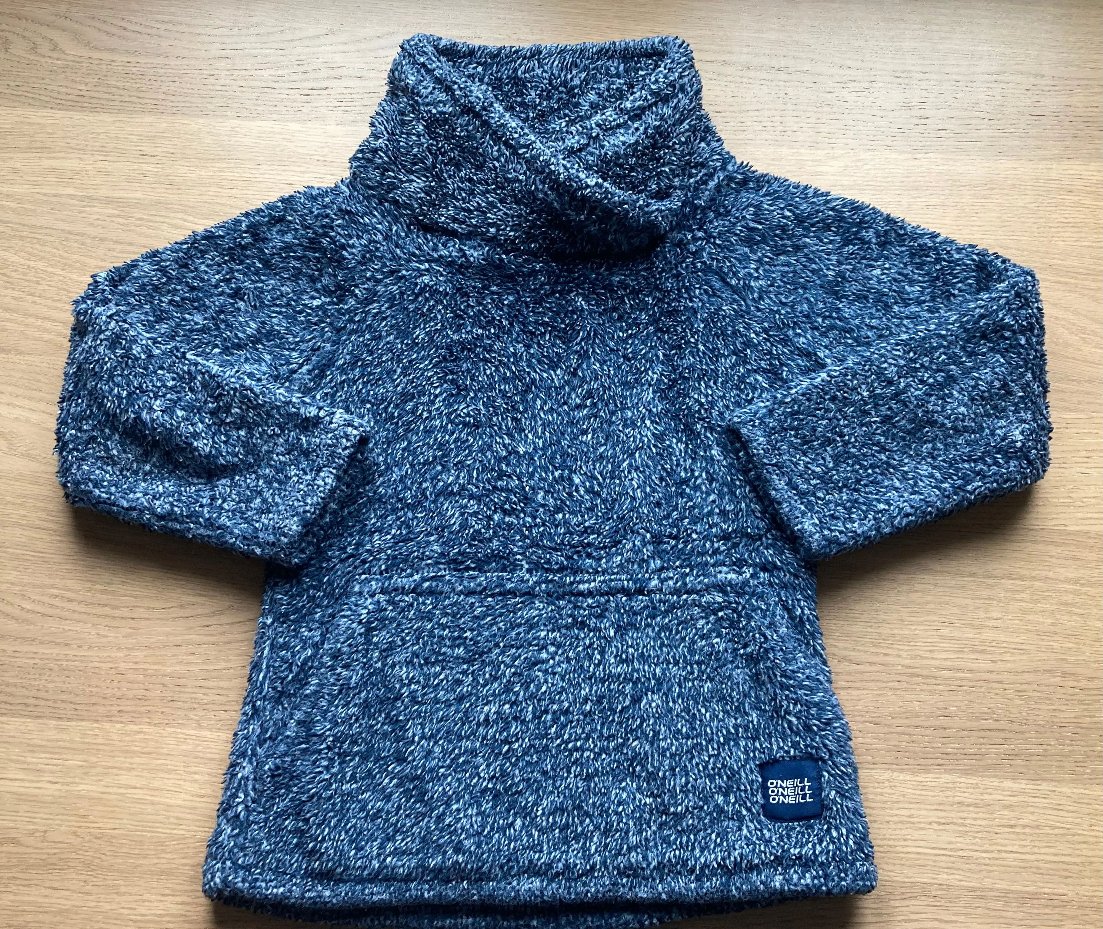 Fuzzy Navy Blue Sweater by O'Neill, Size 5-7, Kids 6/6X (extra small)