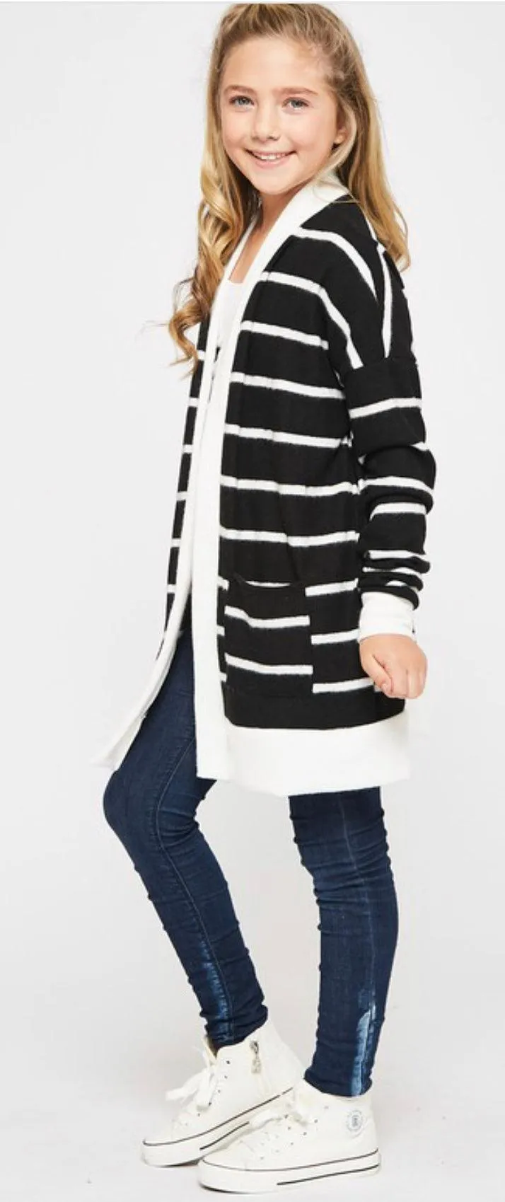 Girls’ Casual Cardi in Black & White Stripes