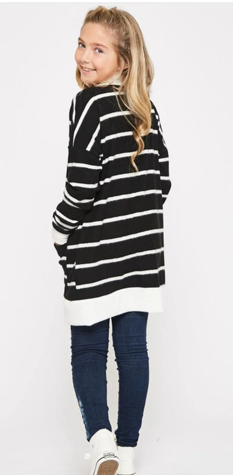 Girls’ Casual Cardi in Black & White Stripes