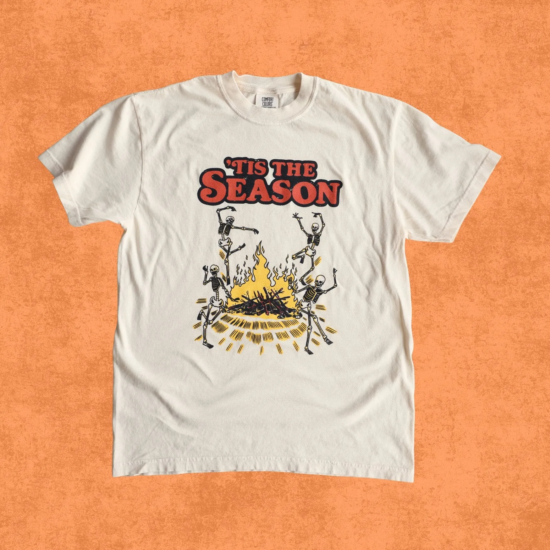 'Tis The Season - Vintage Halloween Graphic T-Shirt