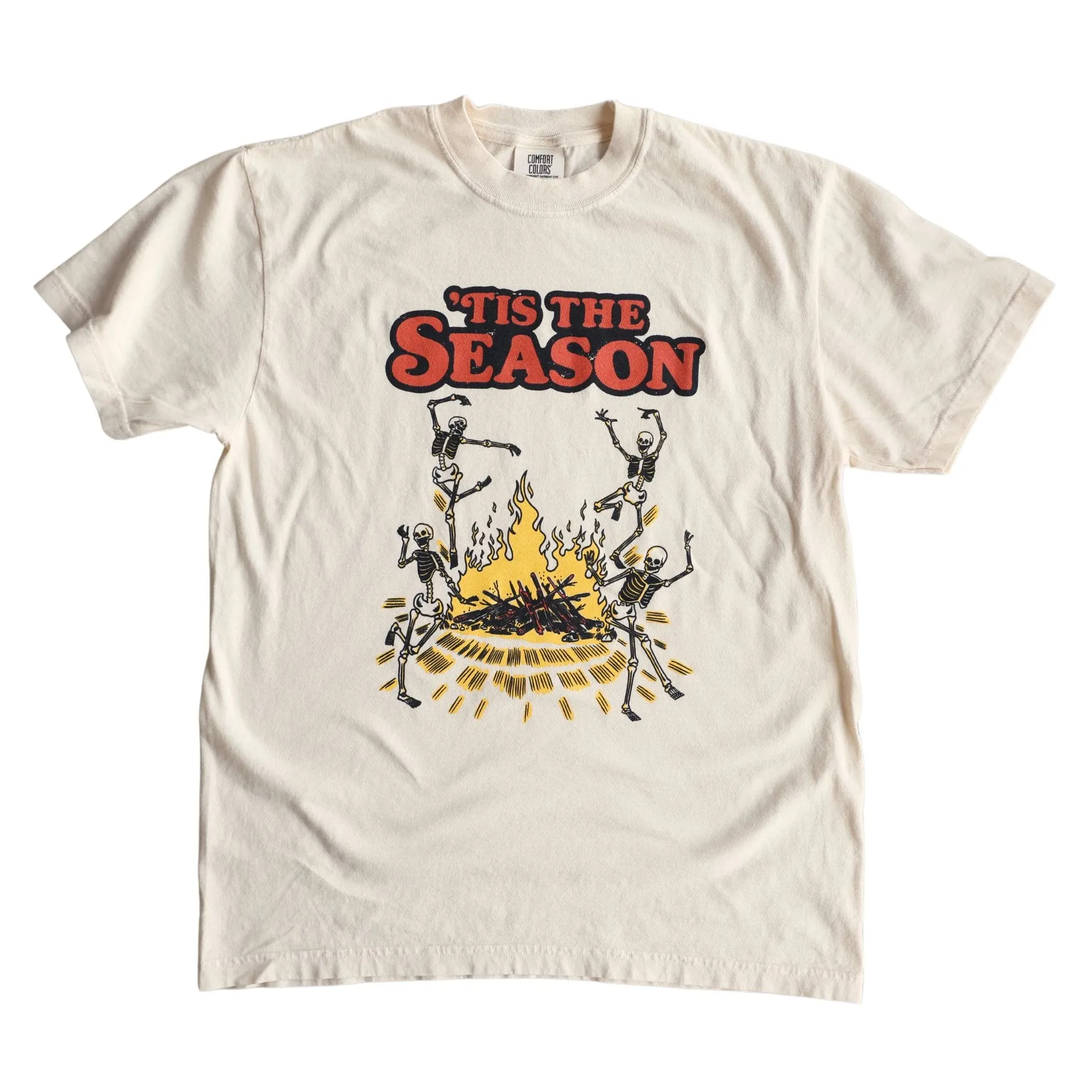 'Tis The Season - Vintage Halloween Graphic T-Shirt