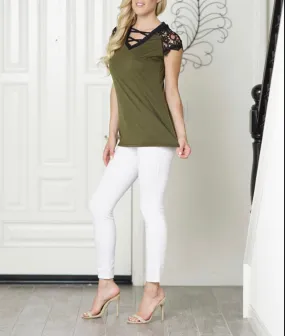 V NECK LACE PATCHWORK LOSSE TOP