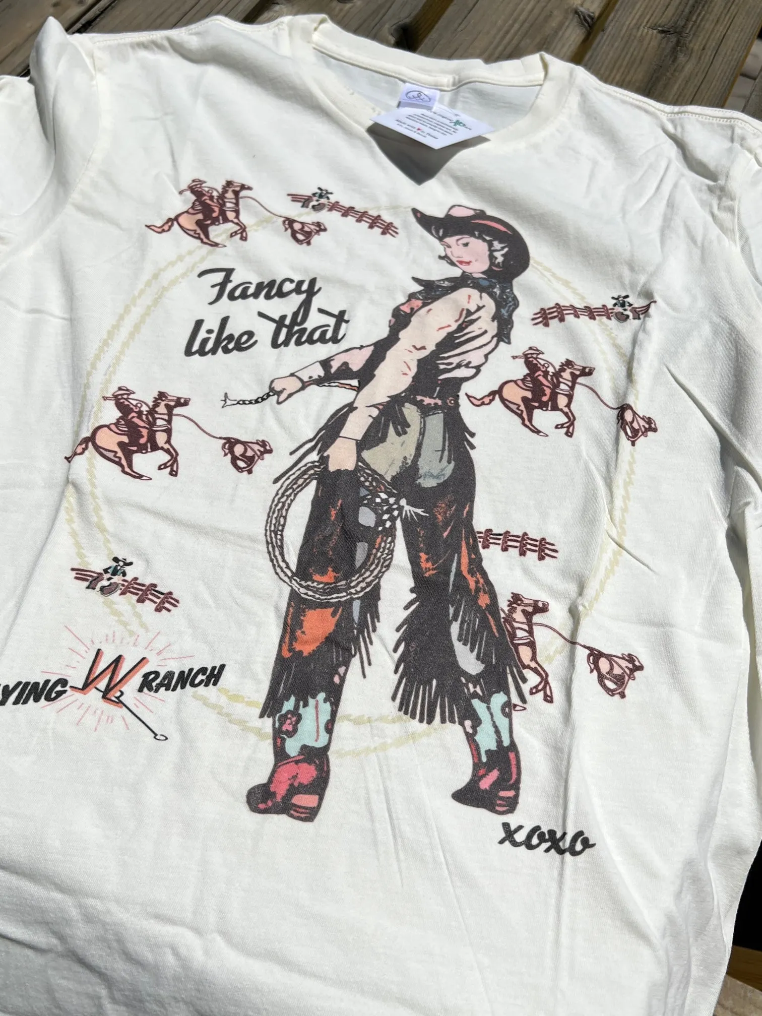 XOXO Short Sleeve T-Shirts