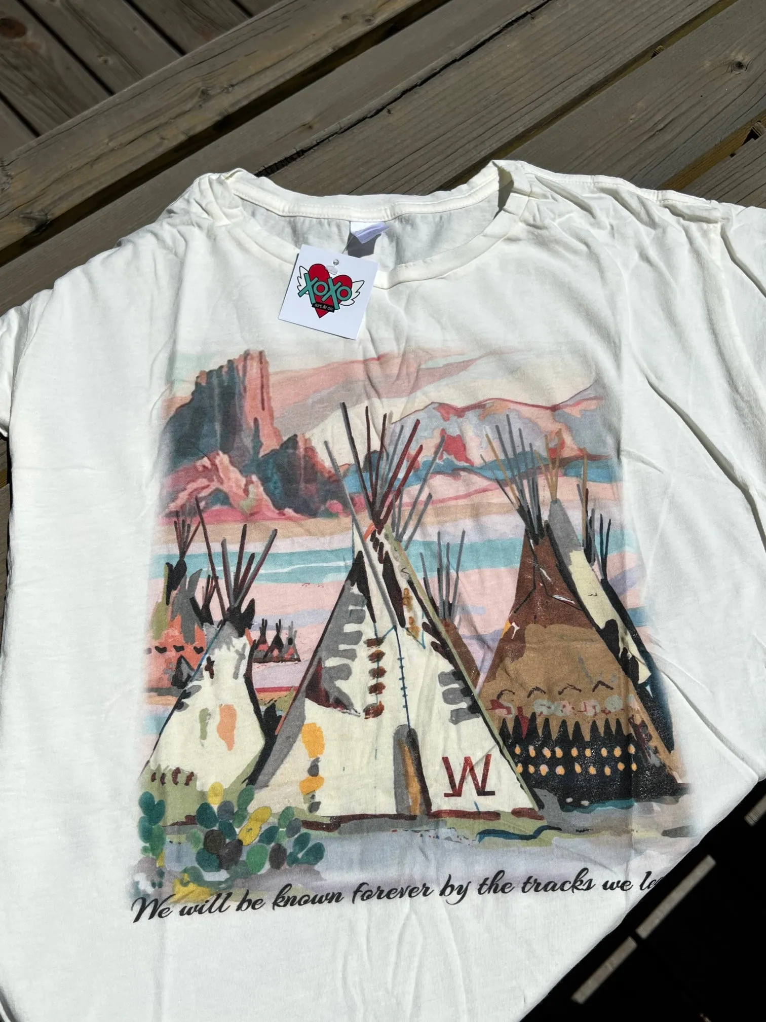 XOXO Short Sleeve T-Shirts